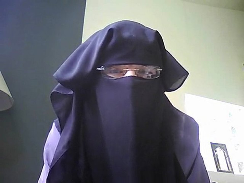 DROIT DE REPONSE...3 : Islam, niqab, hijab, discrimination