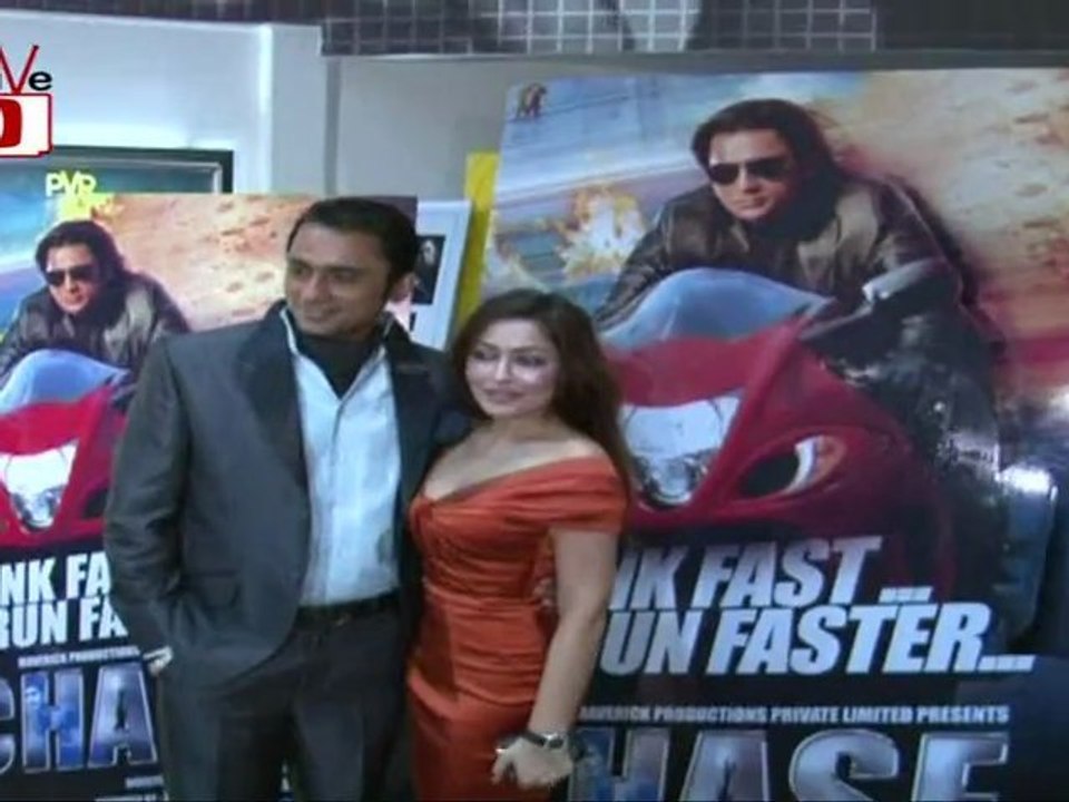 Bollywood Stars Anuuj Saxena, Udita Goswani, Gulshan Grover