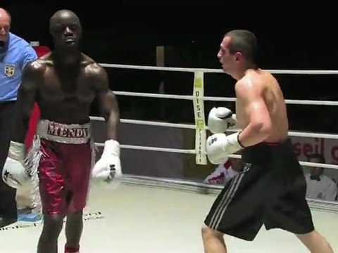 Yvan Mendy EP01 : combat de préparation contre Beka Sadjaia