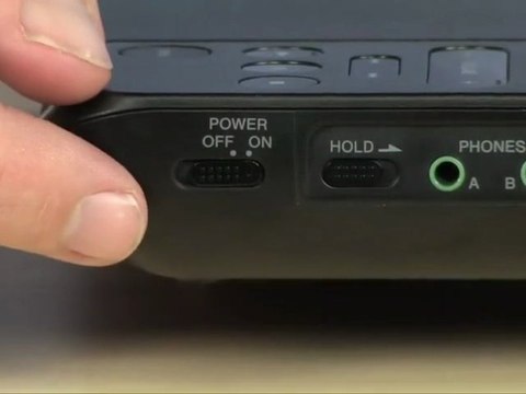 Sony DVP-FX750 Portable DVD Player