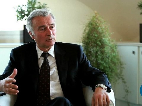 Daniel Laurent : Redoubler mène à l’échec scolaire