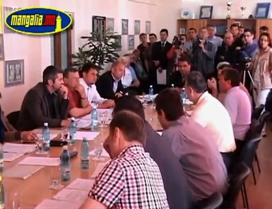 Sedinta CL Mangalia din 06.05.2010 part 3_4