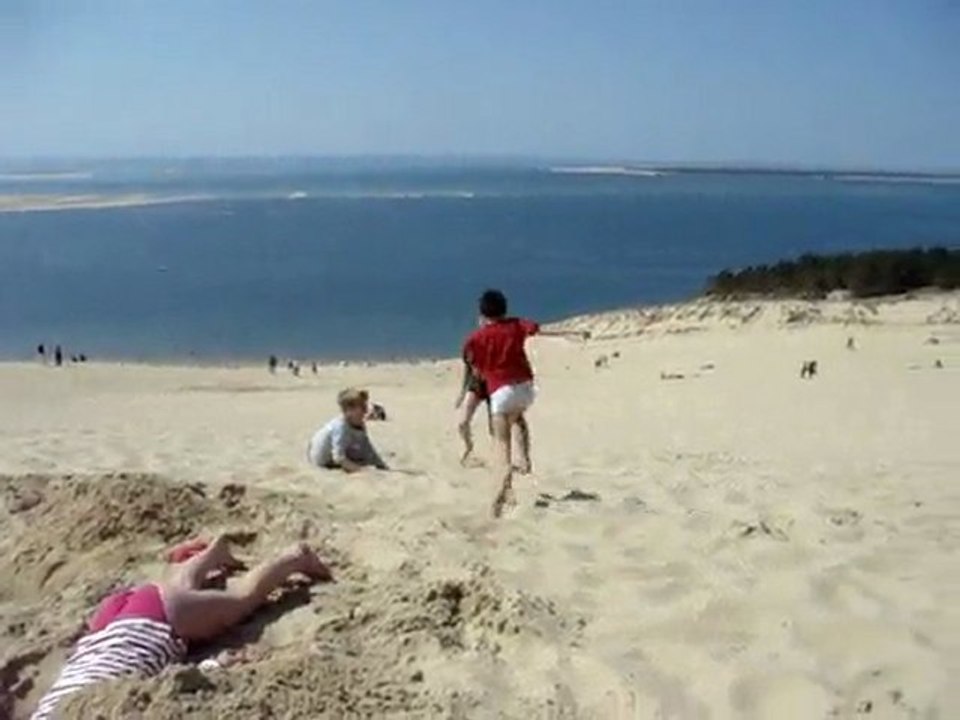 LES JEUX DANS LE SABLE