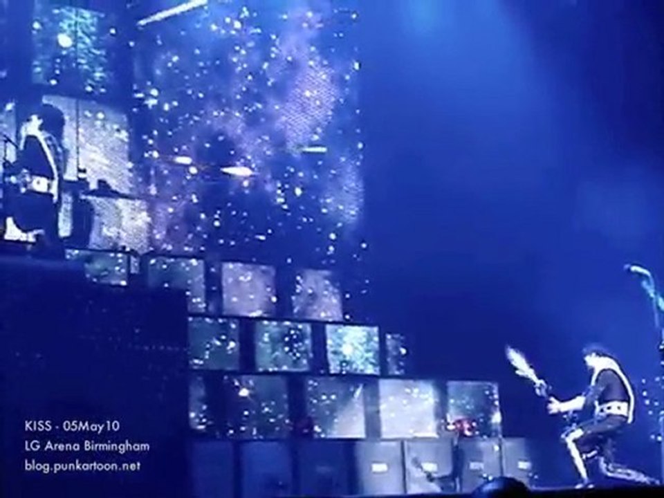 KISS Sonic Boom Over Europe - 050510 - Spaceman Show