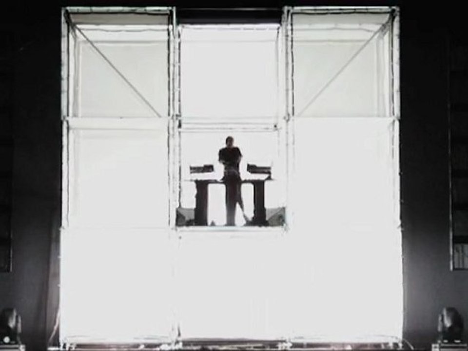 Etienne de Crecy 'Hope' EP teaser (10th may)