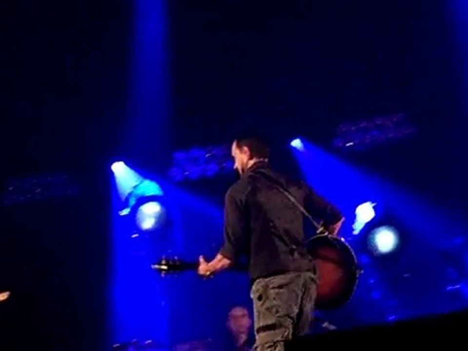 Intro J'en rêve encore @ PAris 4 mai 2010