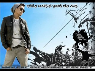 Ercan Demirel - Şarkılarını Canlı Seslendirirken