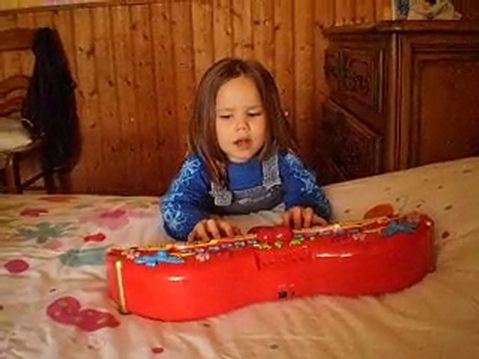 8mai10-charlie-chante