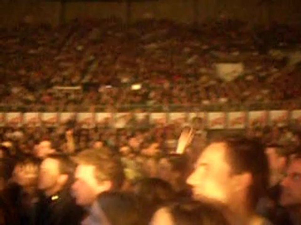 Christophe Willem & Skye - Trash avec le public