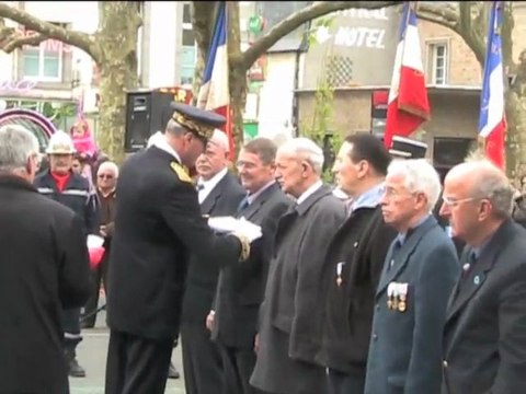 cérémonie du 8 mai 1945 à Avranches (50) - la cérémonie