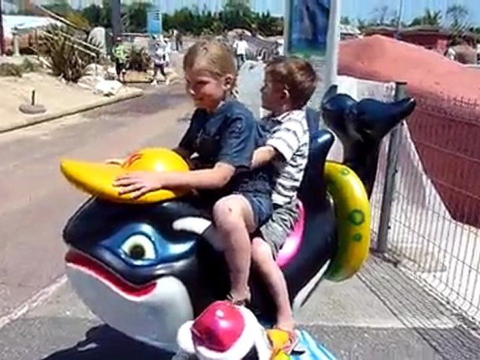 20100429 Clara et Nico Marineland