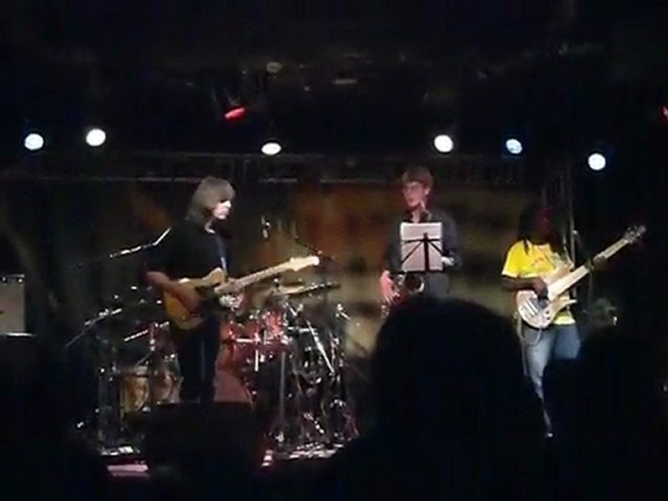 Mike Stern,Bona,Weckl @Newmorning10