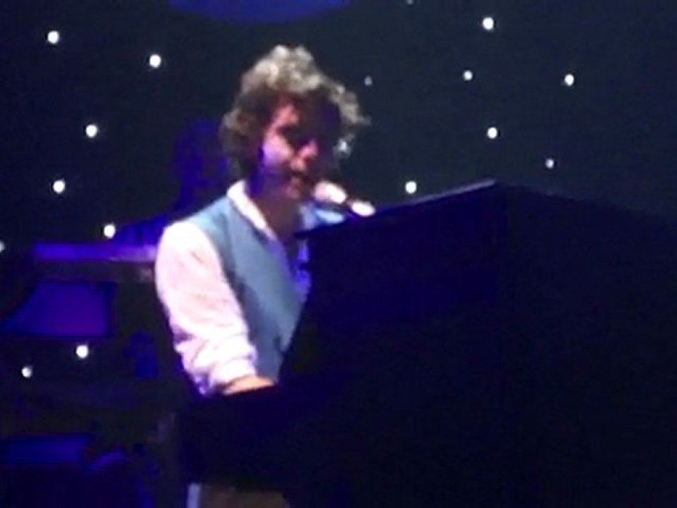 Mika Sportpaleis  Over My Shoulder II