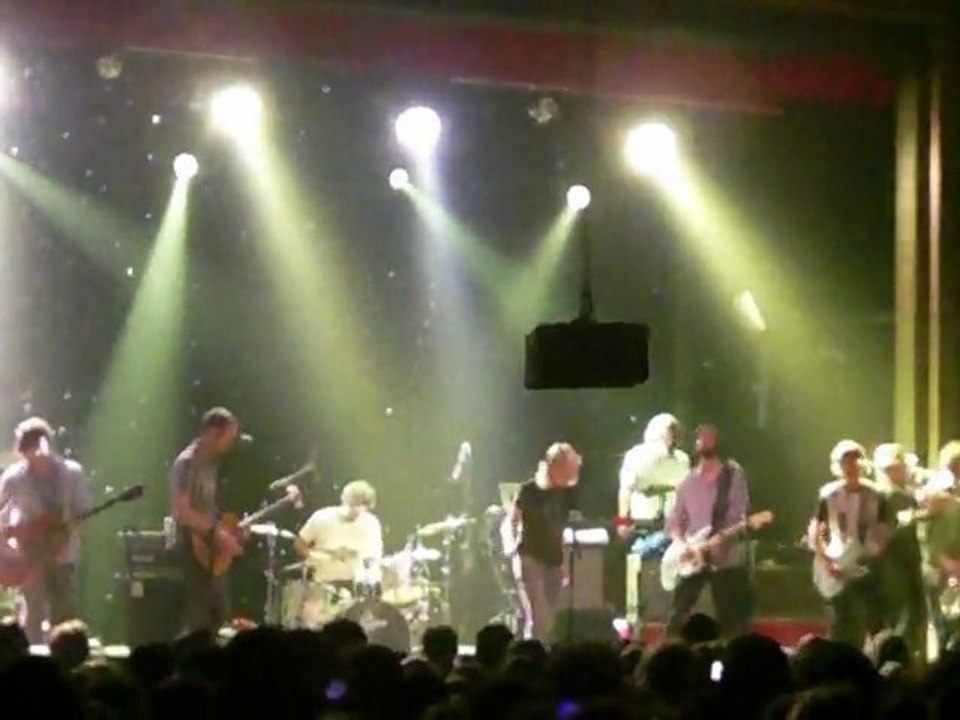 Broken Social Scene w/ Emily Haines - Sentimental X's