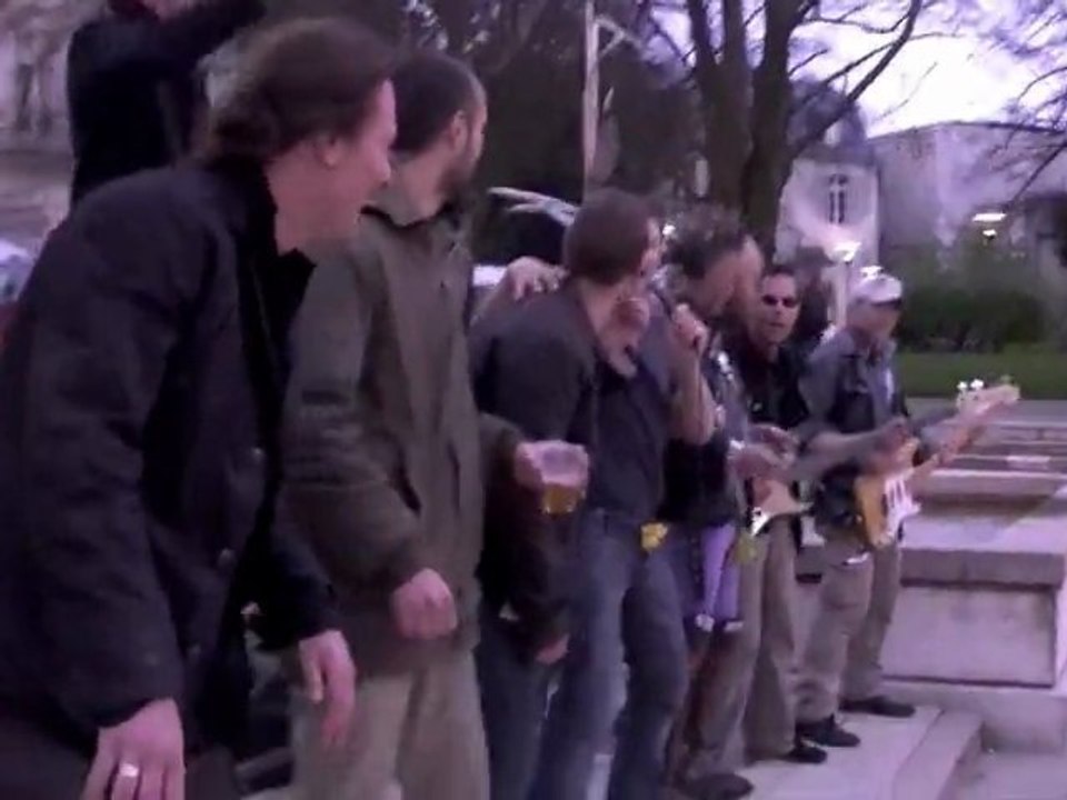 Phil Herisson: Trop sure d'elle @ BOURGES