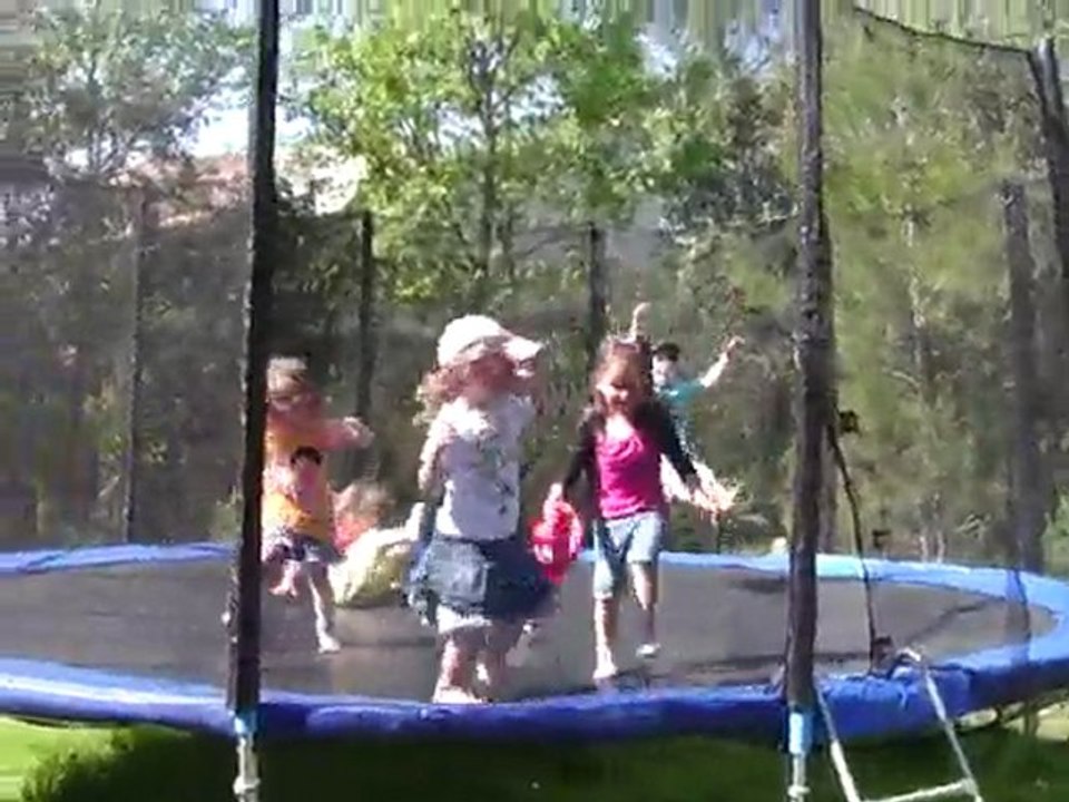 28 avril 2010 trampoline