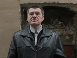 LUTZ BASSMANN "Les aigles puent"