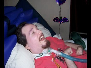 Dad sings Buble's "Home" to dying son (Tribute)