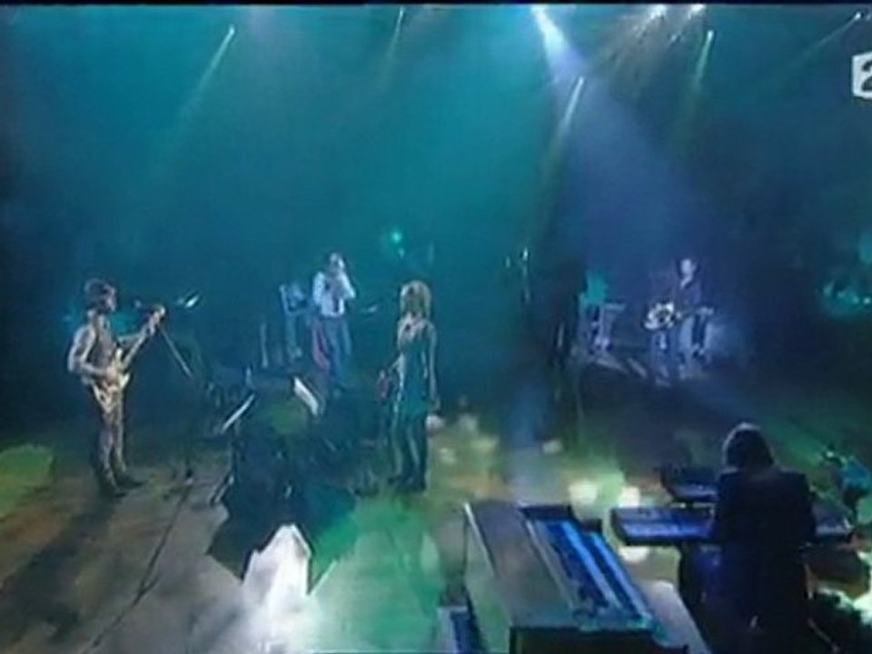 Charlie Winston & Nadeah - Paranoid Android