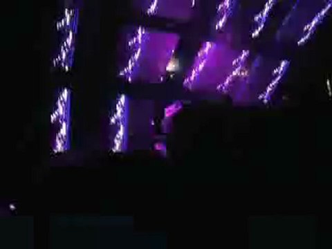 set electro d'Orléans le 7 mai 2010 avec Laurent WOLF