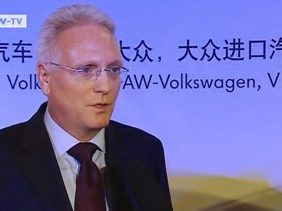 examine it! VW at the Expo in Shanghai | drive it