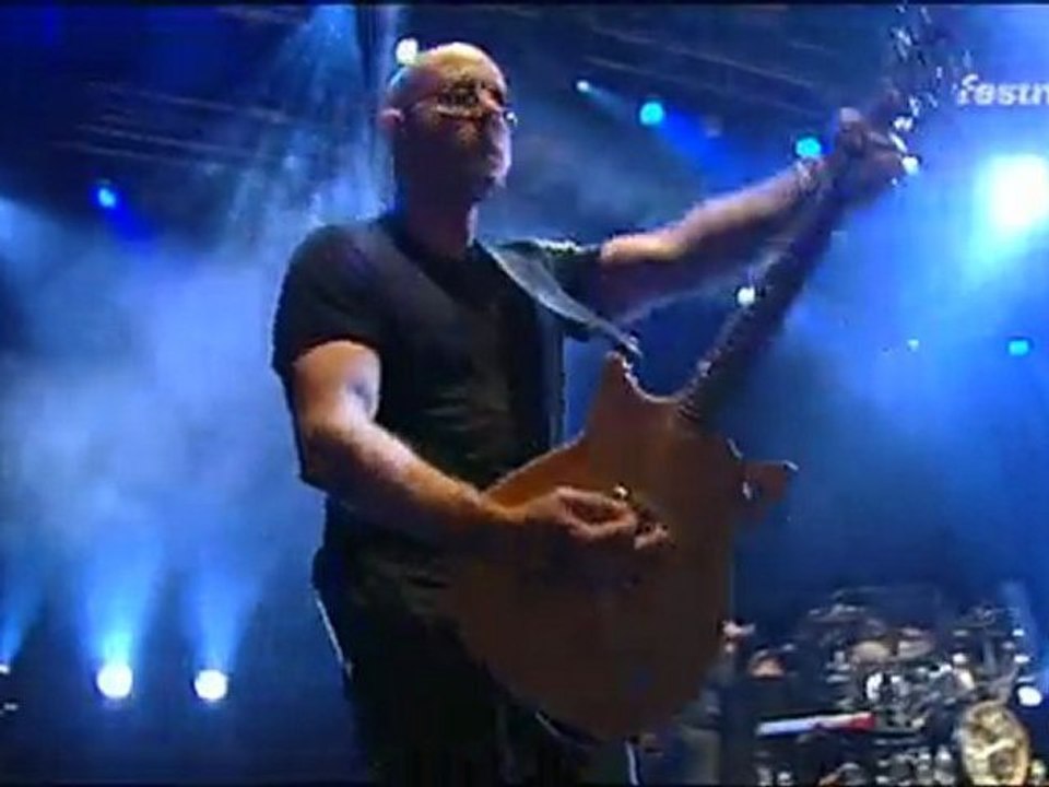 Garbage - Only Happy When It Rains (Live)