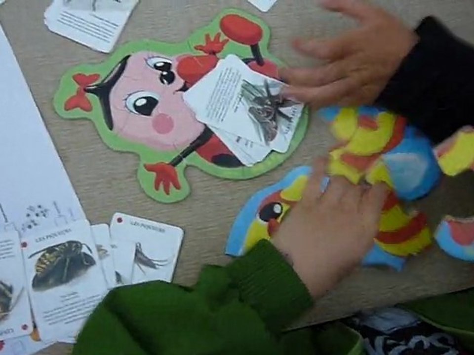 Materiel educatif atelier enfant.  .  Abeillement votre !!!