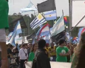 6ta. MARCHA AL PUENTE 25-04-2010 - 001