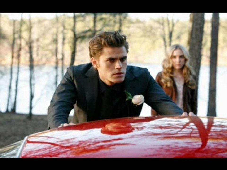 Watch The Vampire Diaries Miss Mystic Falls online