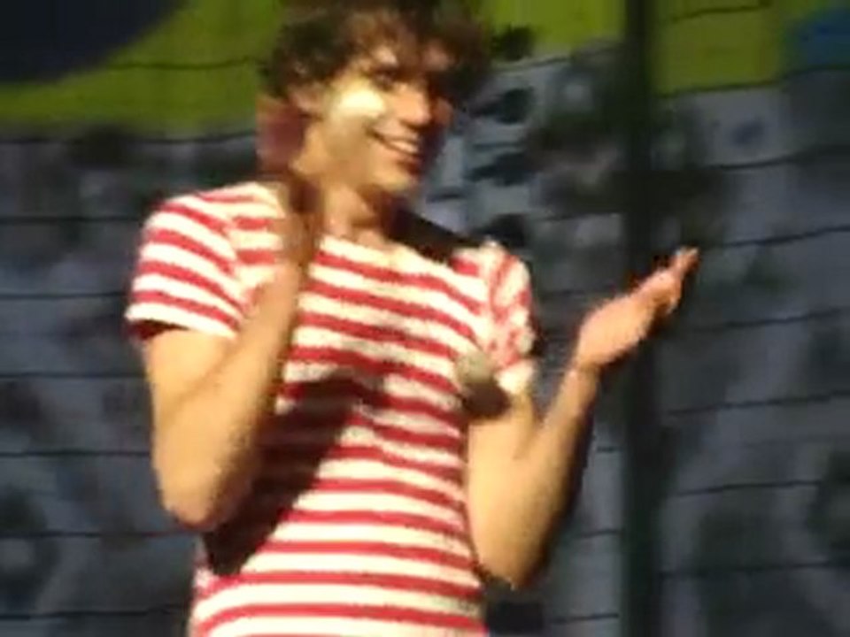 MIKA "Blame it on the girl"