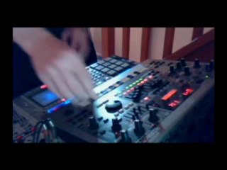 live Groovebox MC 505 MPC 500 KaossPad2 part2