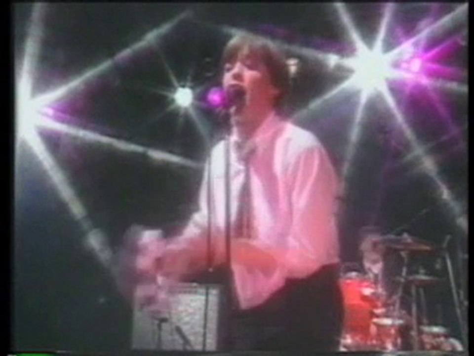 Katrina and The Waves-Walking On Sunshine(25th Ann. Release)