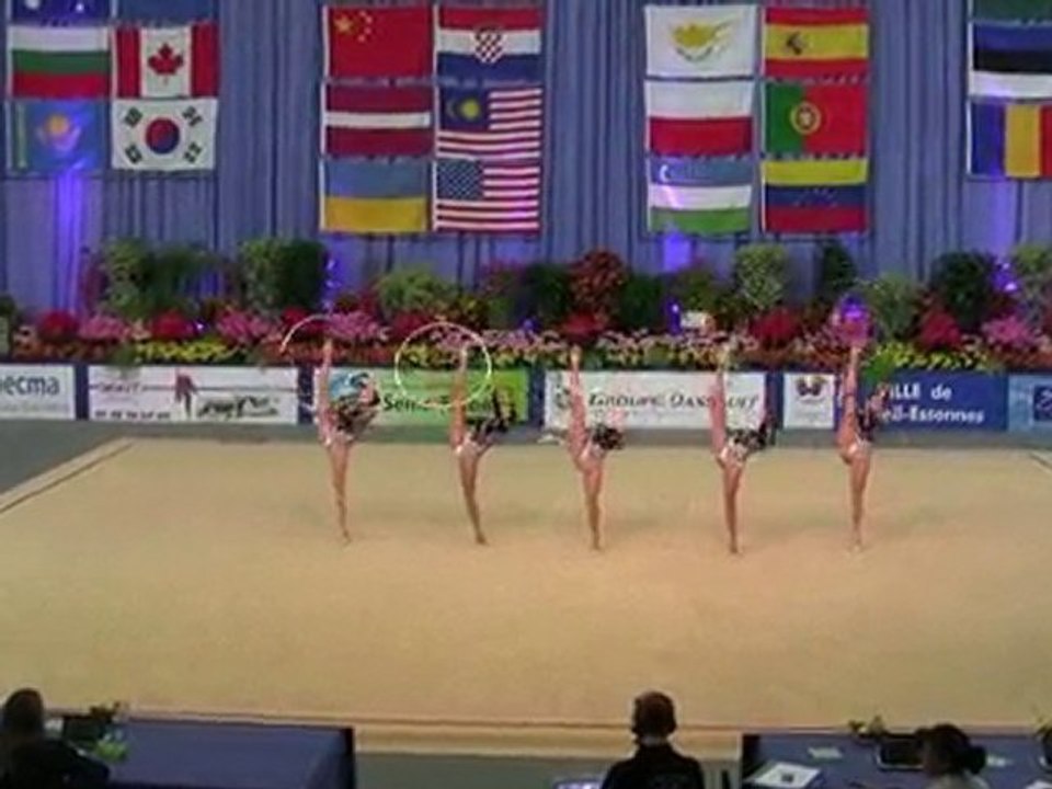 Démo Ensemble Russie 5 Cerceaux Tournoi Corbeil 09 mai 2010