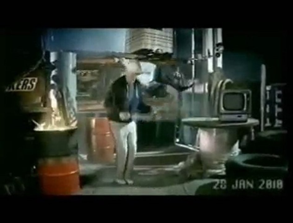 Snickers Gym- Skipping
