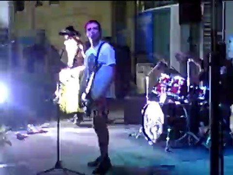 8 - CONCERT BURSTING CREEPY - DECATHLON