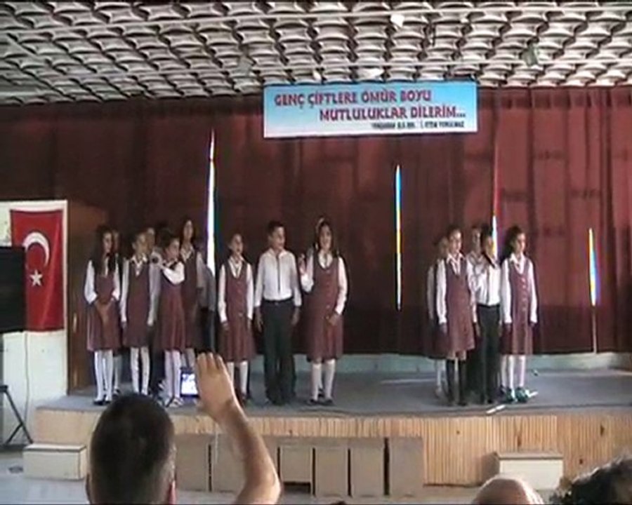 yenişakran iöo ing. konser 5-A sınıfı koro