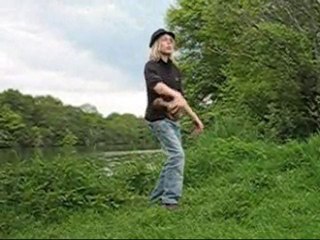 Opposite rabbit to pop 3.6 table bilbo caktus