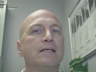 CHIROPRACTOR DR STANDS UP TO BULLY  BEATDOWN