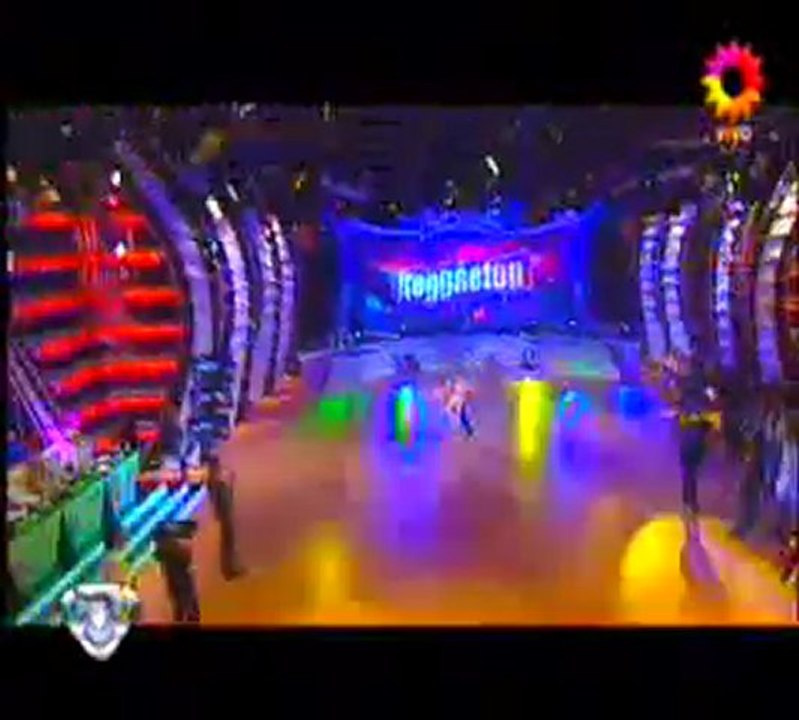 Paula chavez bailando 2010 11/05