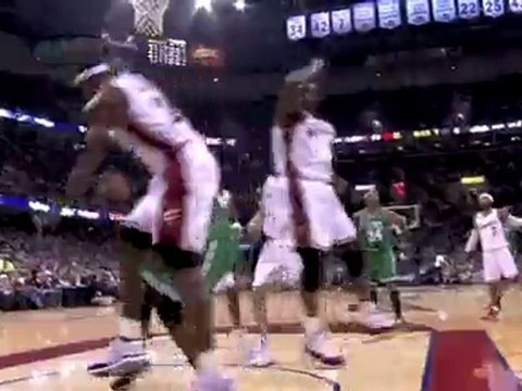 Kendrick Perkins takes the pass, gets fouled and sinks the s