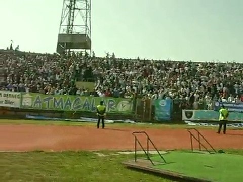 Kocaelispor 1-3 Çaykur Rizespor tribün şov 09.05.2010