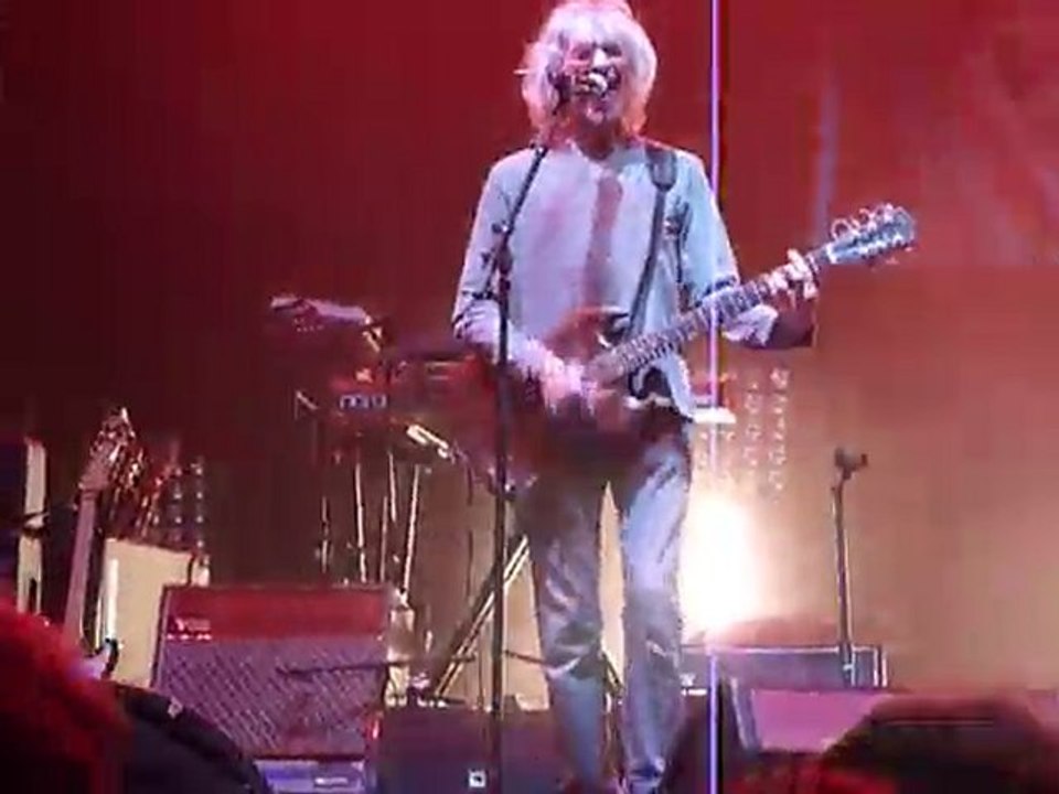 Foot Concert 2010 - Louis Bertignac - Satisfaction