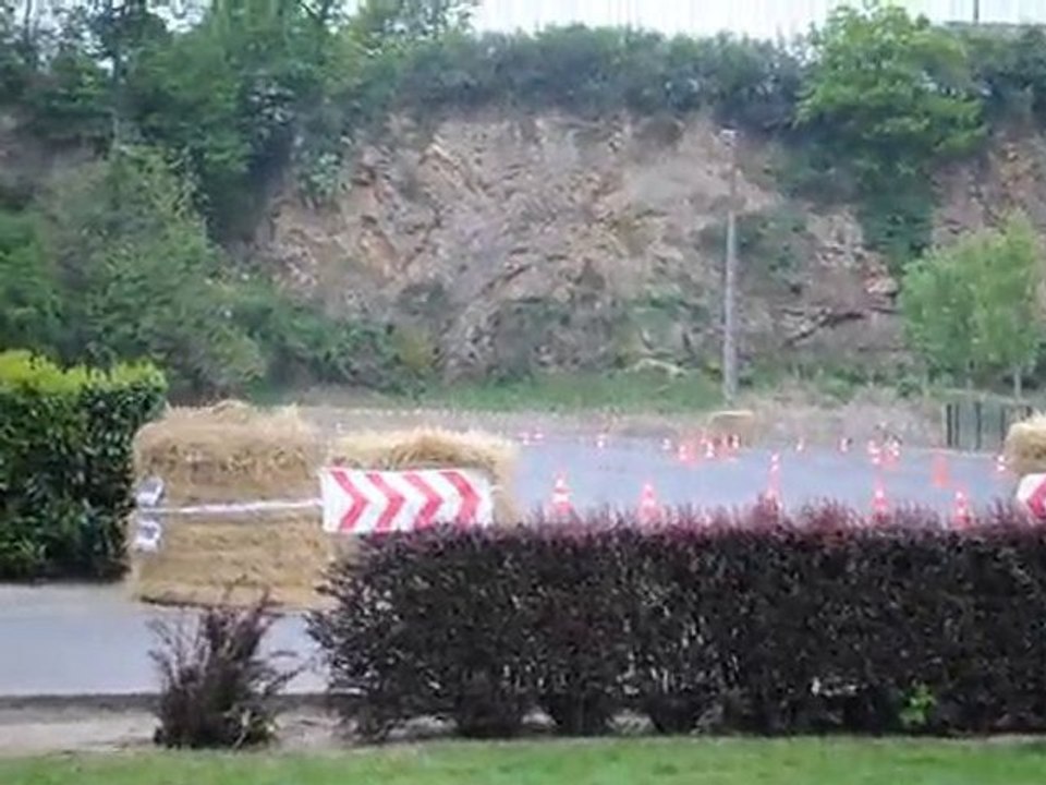 Slalom de Ponchateau 2010 AX GTI N1-2