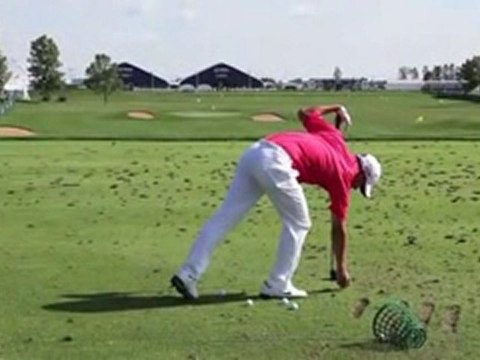 Anthony Kim's Amazing Golf Swing - Huge Driver Shot