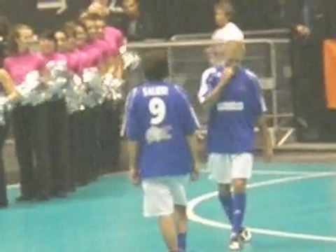 Foot concert - Flo qui s'entraîne