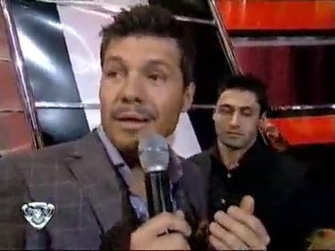 Exitoina.com - Tinelli vs guardaespaldas