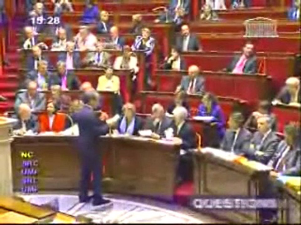 Question au gouvernement François Rochebloine 12/05/2010