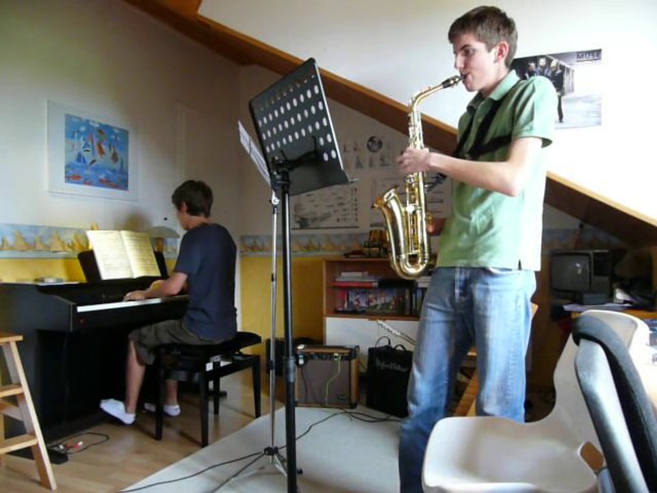 COVER Elton John - Can You Feel The Love Tonight