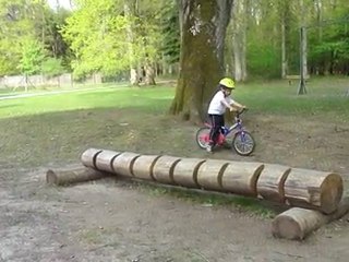 Guillaume fait du vélo