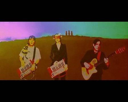 Mobilis in Mobili : BEFORE RAPA-NUI